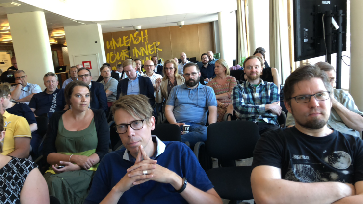 Osallistujia_by_Aarni_Heiskanen